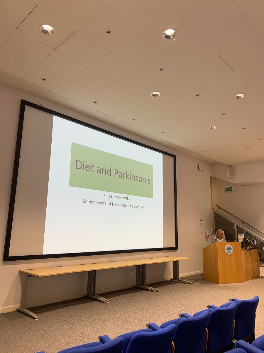 Kinga presenting a Diet and Parkinson's talk at Queen Square